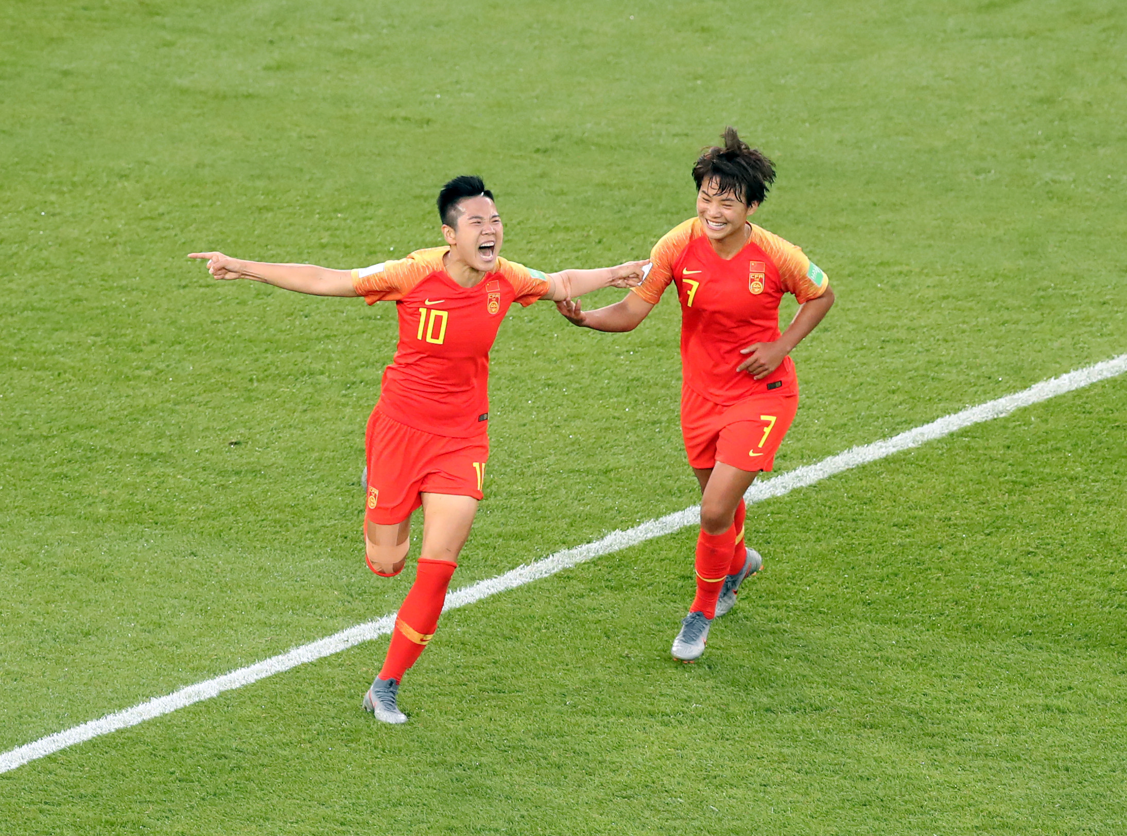 开云在线赛事平台-法国队横扫德国队，马琳惊艳四座