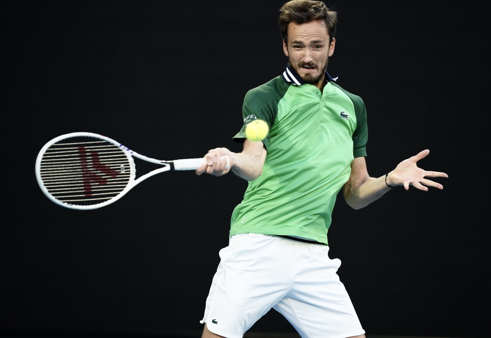 开云下载-欧洲网球队力克日本网球队，梅德韦杰夫送出助攻